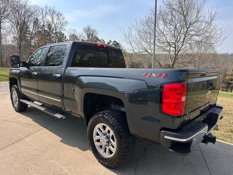 Chevrolet Silverado 2500HD LTZ Crew Cab 4WD 2018