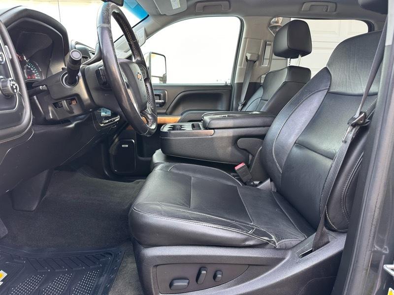 Chevrolet Silverado 2500HD LTZ Crew Cab 4WD 2018