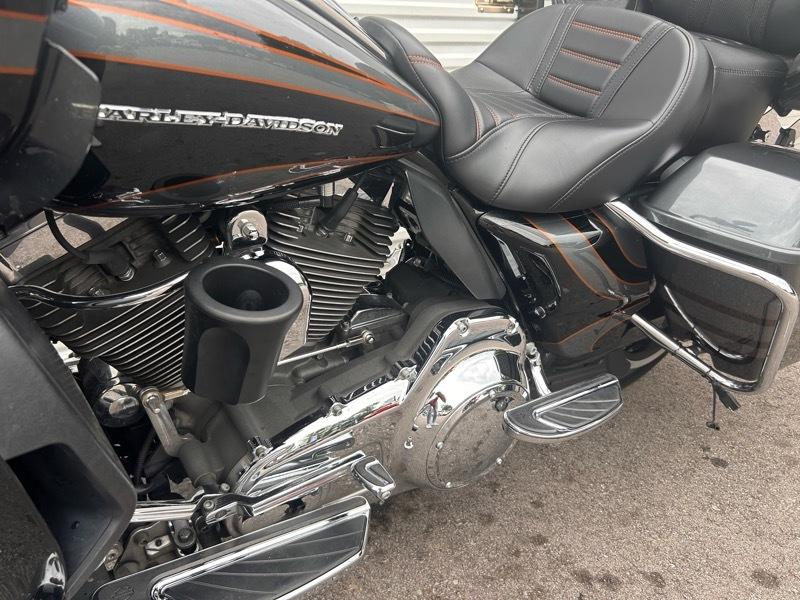 Harley-Davidson FLTRUSE  2016