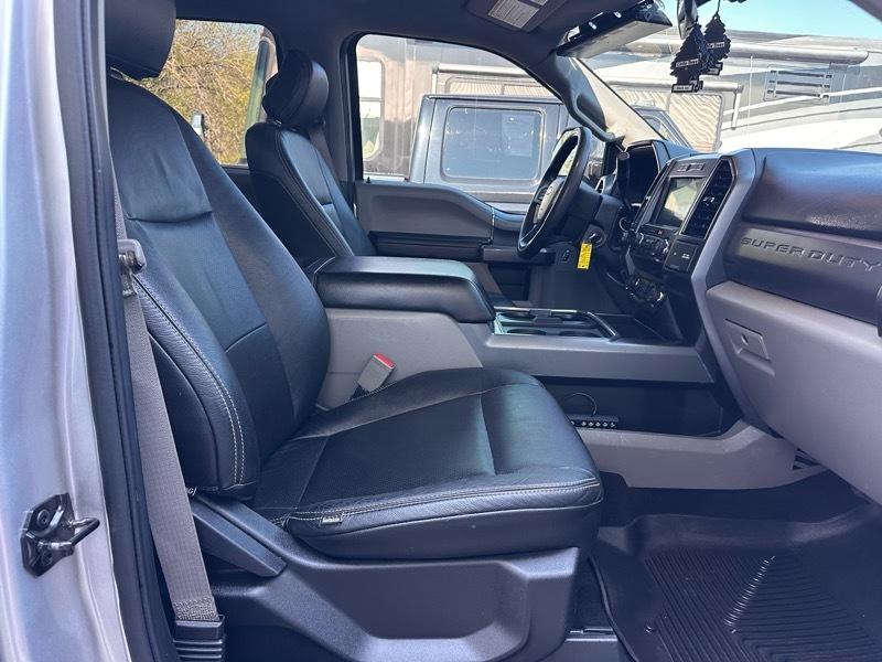 Ford F-250 SD Lariat Crew Cab 4WD 2019