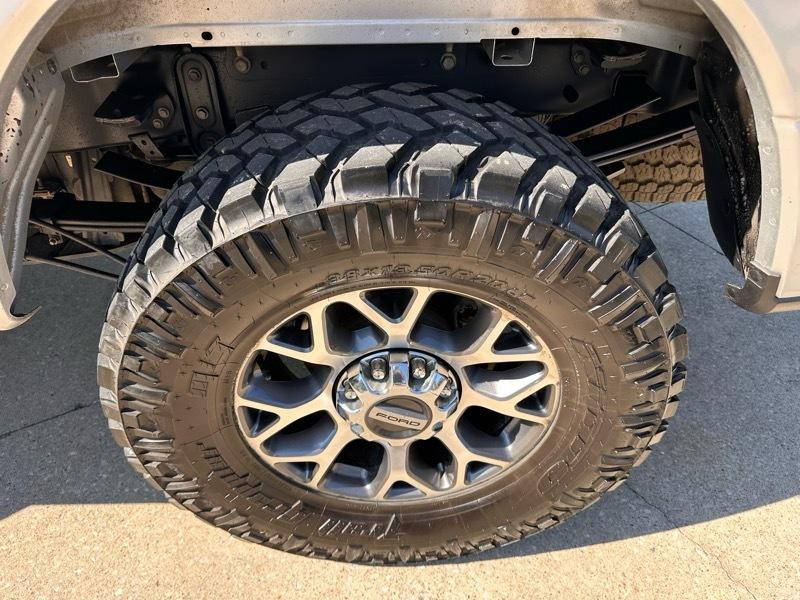 Ford F-250 SD Lariat Crew Cab 4WD 2019