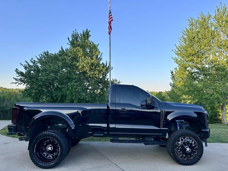 Ford F-350 SD XL DRW 4WD 2025
