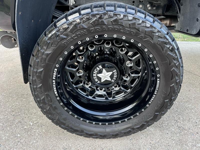 Ford F-350 SD XL DRW 4WD 2025