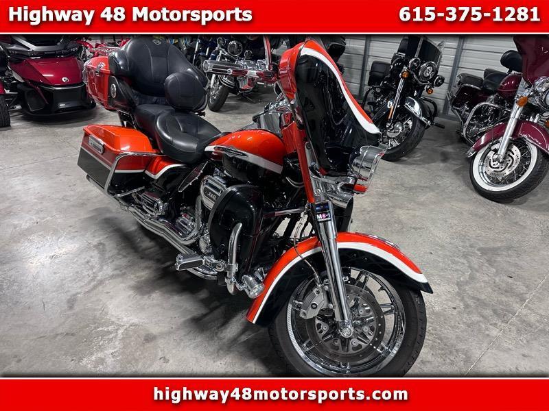 2012 Harley-Davidson FLHTCUSE 
