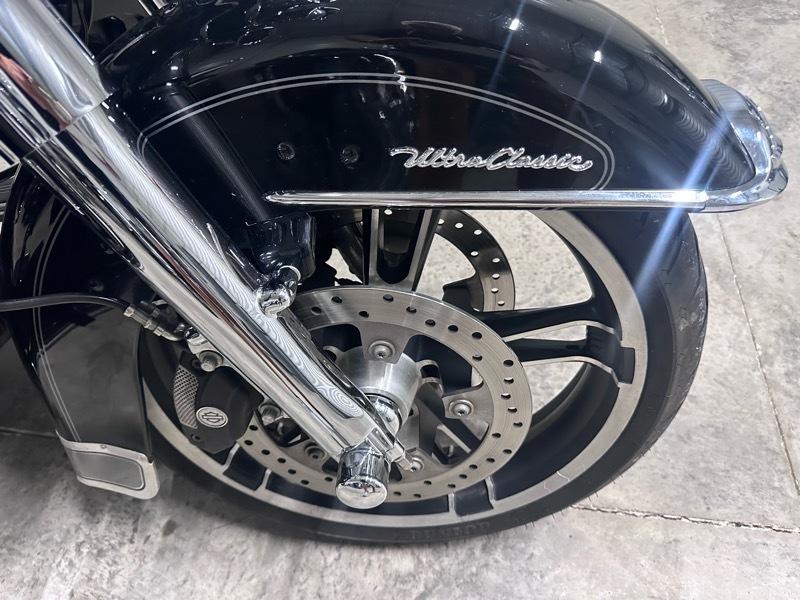 Harley-Davidson FLHTCU  2009