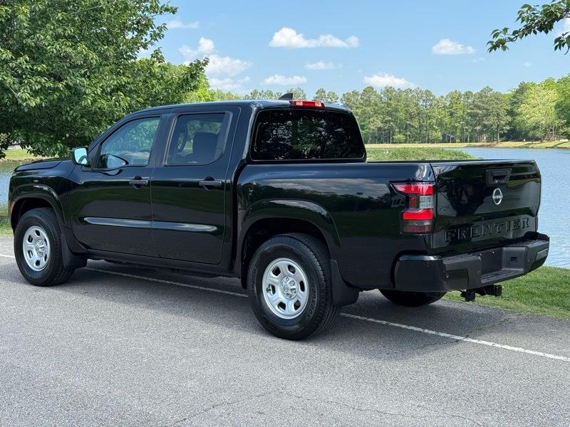 Nissan Frontier S Crew Cab 2WD 2022