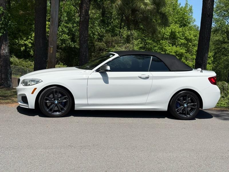 BMW 2-Series M240i Convertible 2017