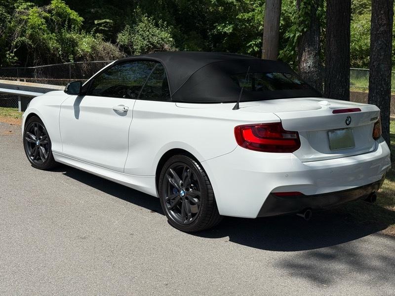 BMW 2-Series M240i Convertible 2017