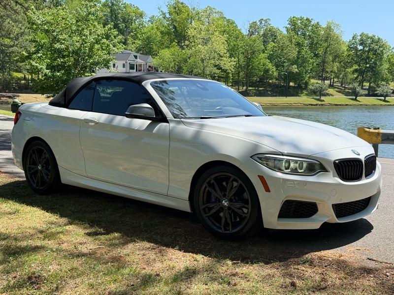 BMW 2-Series M240i Convertible 2017