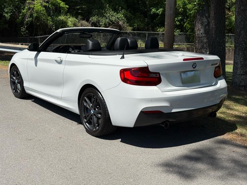 BMW 2-Series M240i Convertible 2017