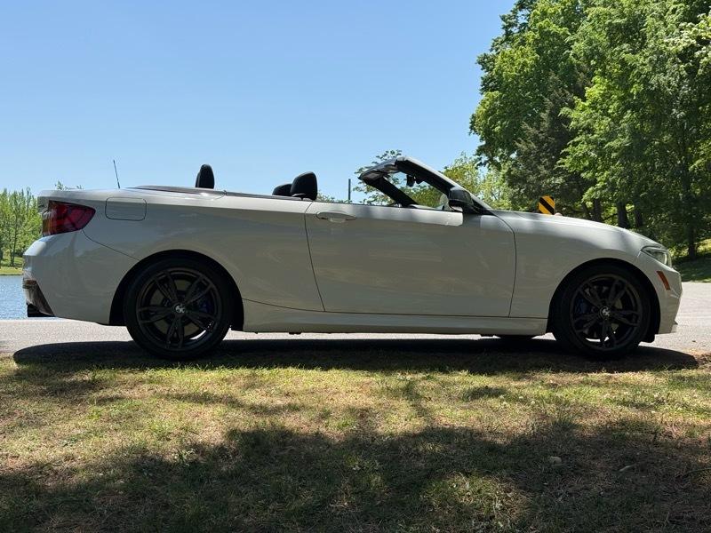 BMW 2-Series M240i Convertible 2017
