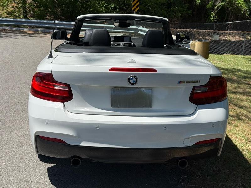 BMW 2-Series M240i Convertible 2017