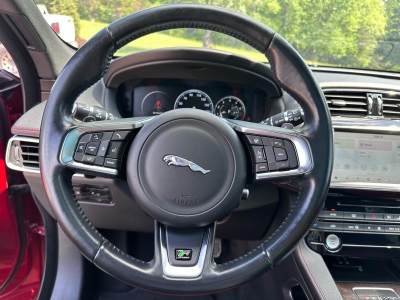 Jaguar F-Pace 35t R-Sport 2017