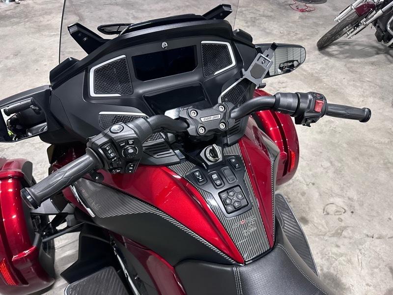 Can-Am Spyder RS  2021