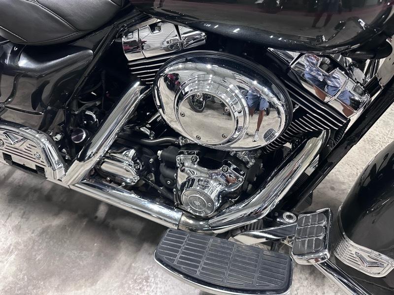 Harley-Davidson FLHRI  2005