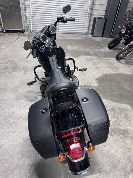 Harley-Davidson FLHC  2018