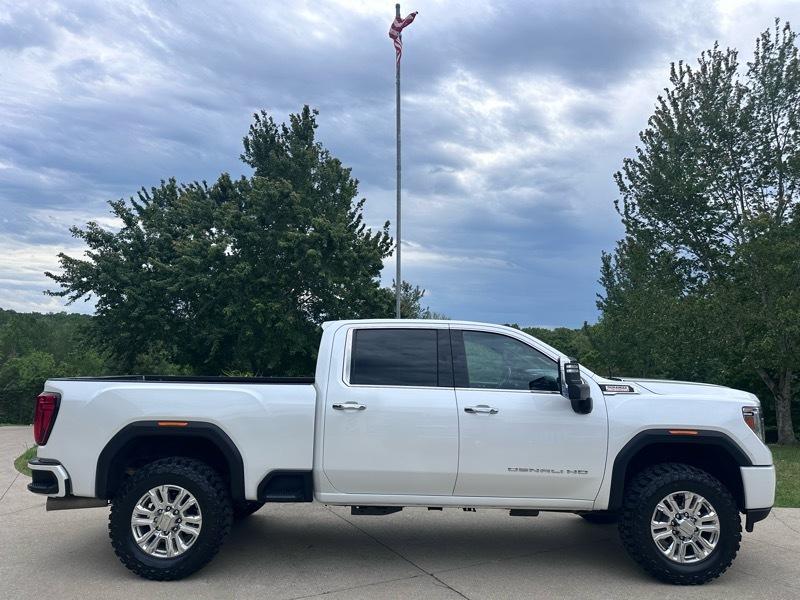GMC Sierra 2500HD Denali Crew Cab 4WD 2020