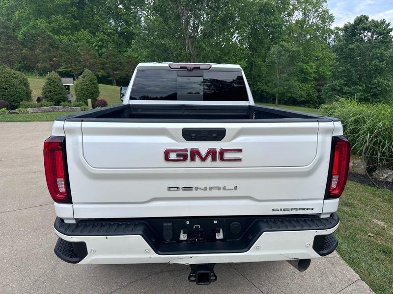 GMC Sierra 2500HD Denali Crew Cab 4WD 2020