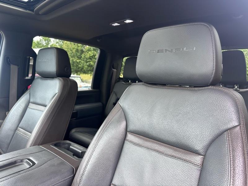 GMC Sierra 2500HD Denali Crew Cab 4WD 2020
