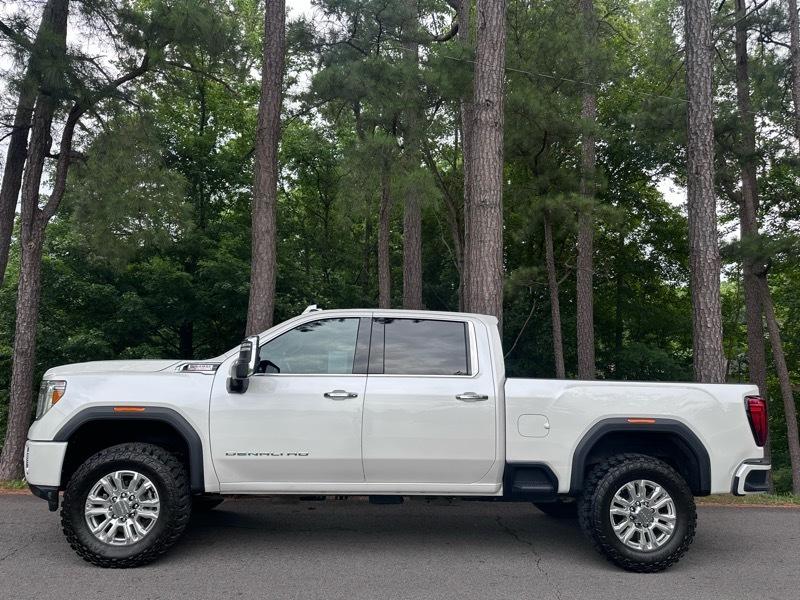 GMC Sierra 2500HD Denali Crew Cab 4WD 2020