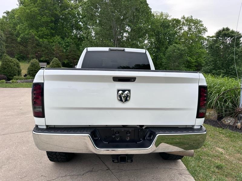 RAM 2500 Tradesman Crew Cab SWB 4WD 2015