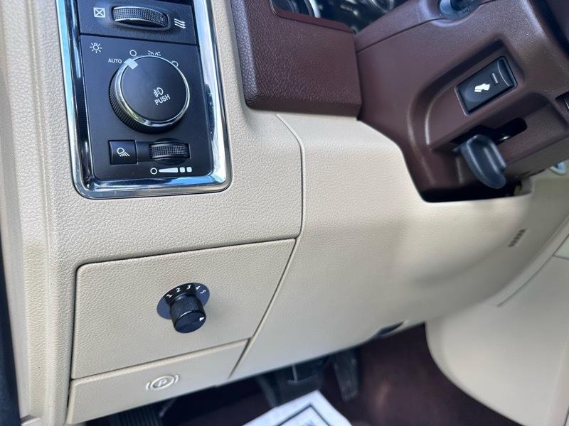 RAM 2500 Laramie Crew Cab SWB 4WD 2014