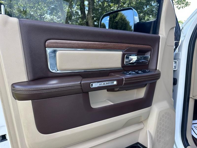 RAM 2500 Laramie Crew Cab SWB 4WD 2014