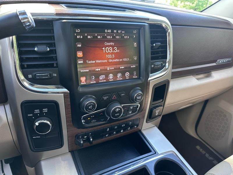 RAM 2500 Laramie Crew Cab SWB 4WD 2014