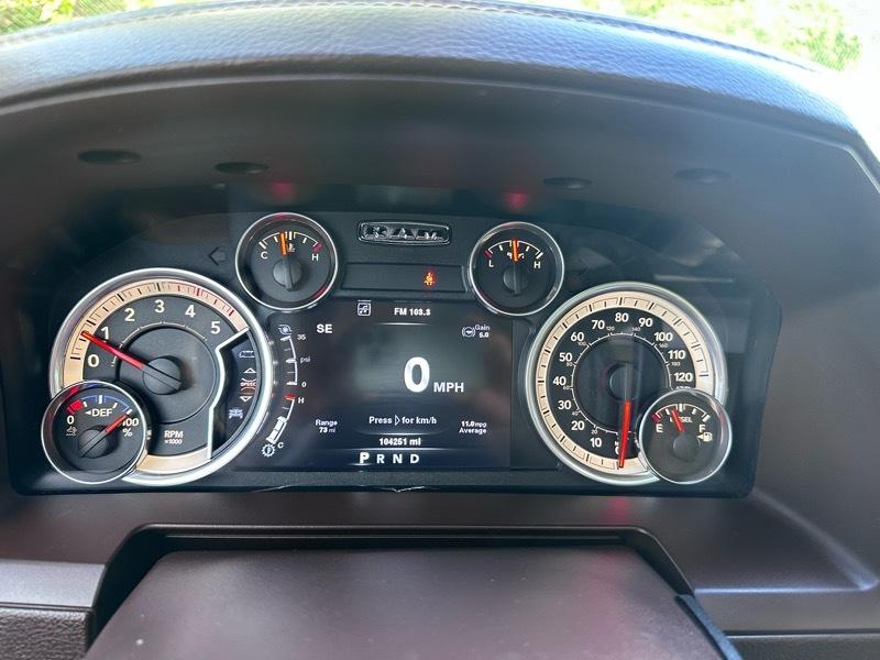 RAM 2500 Laramie Crew Cab SWB 4WD 2014