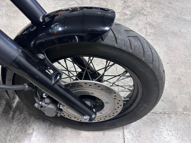 Honda VT750C2B (Shadow Phantom)  2019