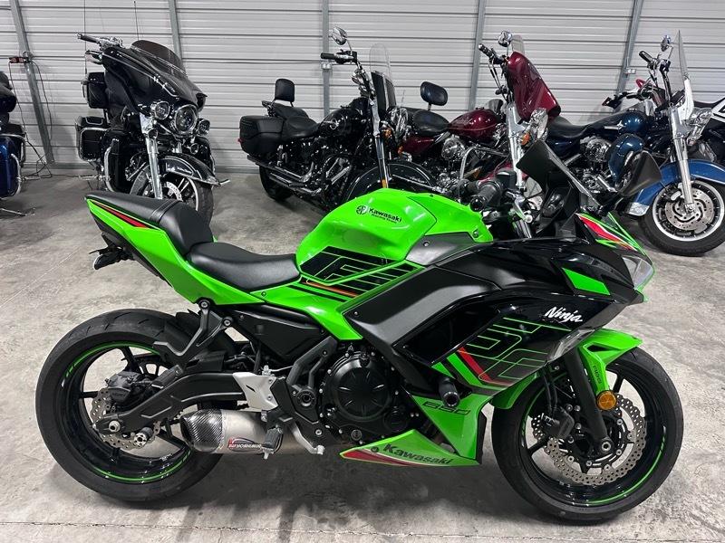 Kawasaki Ninja 650  2023