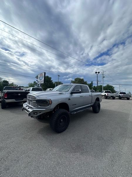 RAM 2500 Tradesman Crew Cab SWB 4WD 2021