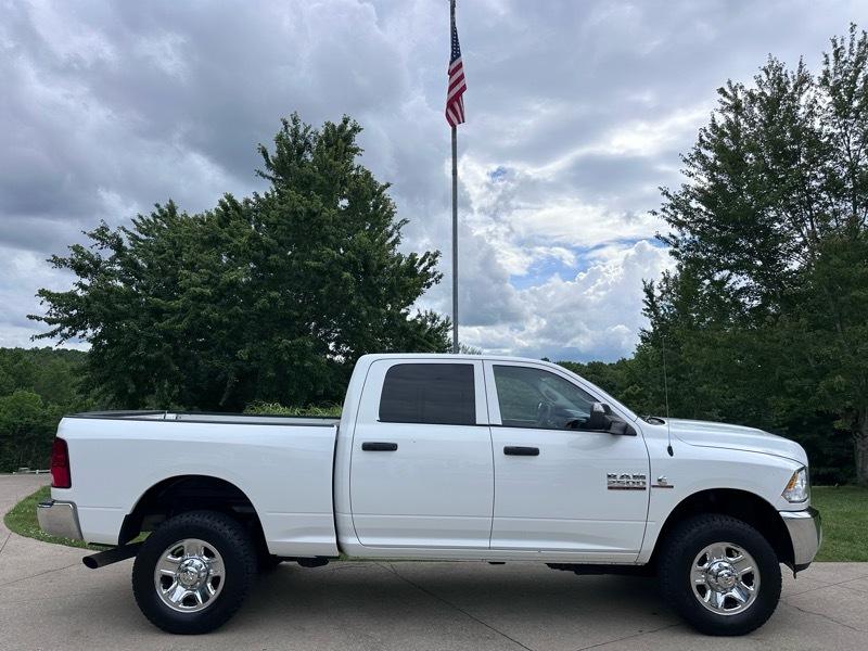 RAM 2500 Tradesman Crew Cab SWB 4WD 2018