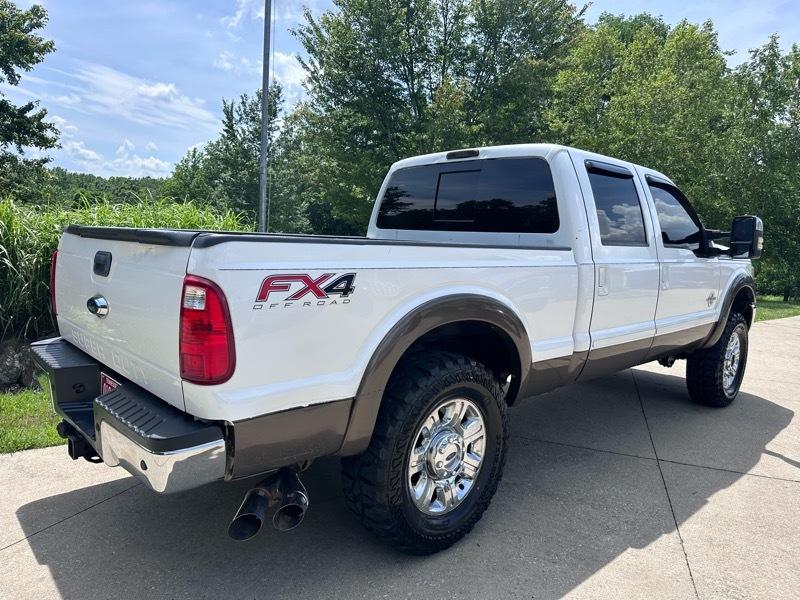 Ford F-250 SD Lariat Crew Cab 4WD 2015
