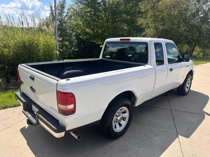 Ford F-150 XL SuperCrew 6.5-ft. Bed 4WD 2011
