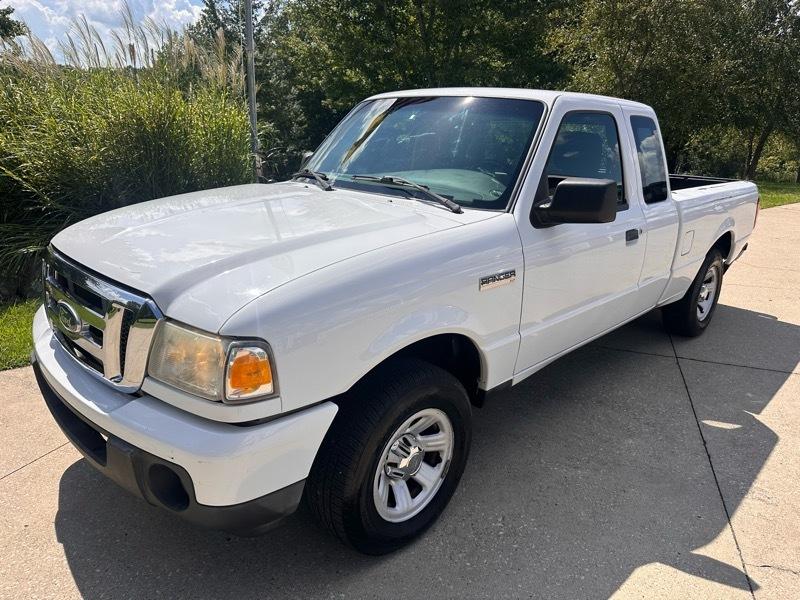 Ford F-150 XL SuperCrew 6.5-ft. Bed 4WD 2011