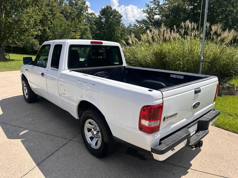 Ford F-150 XL SuperCrew 6.5-ft. Bed 4WD 2011