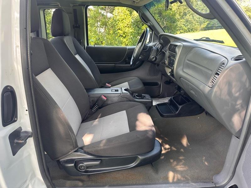 Ford F-150 XL SuperCrew 6.5-ft. Bed 4WD 2011