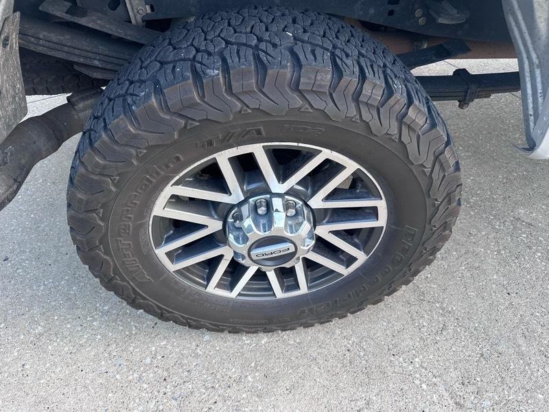 Ford F-350 SD Lariat Crew Cab 4WD 2018