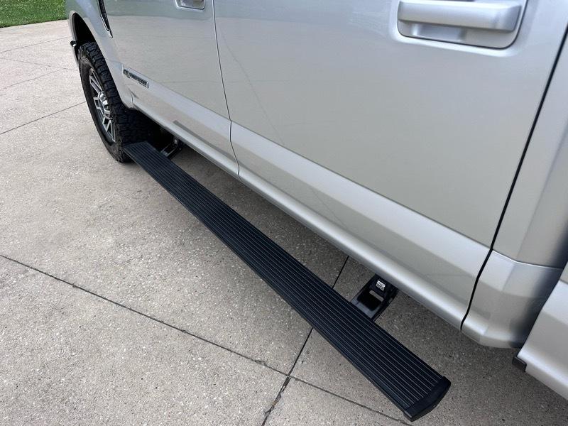 Ford F-350 SD Lariat Crew Cab 4WD 2018