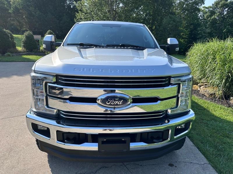 Ford F-350 SD Lariat Crew Cab 4WD 2018