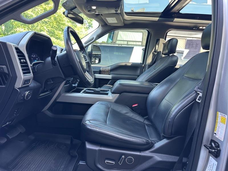 Ford F-350 SD Lariat Crew Cab 4WD 2018
