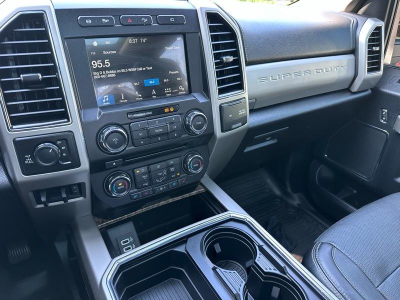 Ford F-350 SD Lariat Crew Cab 4WD 2018