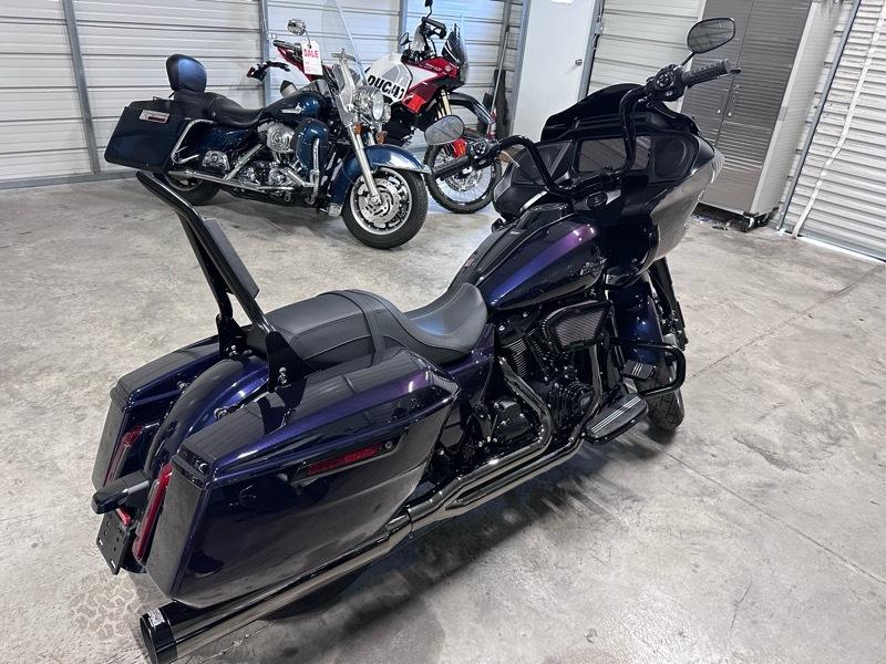 Harley-Davidson FLTRX  2025