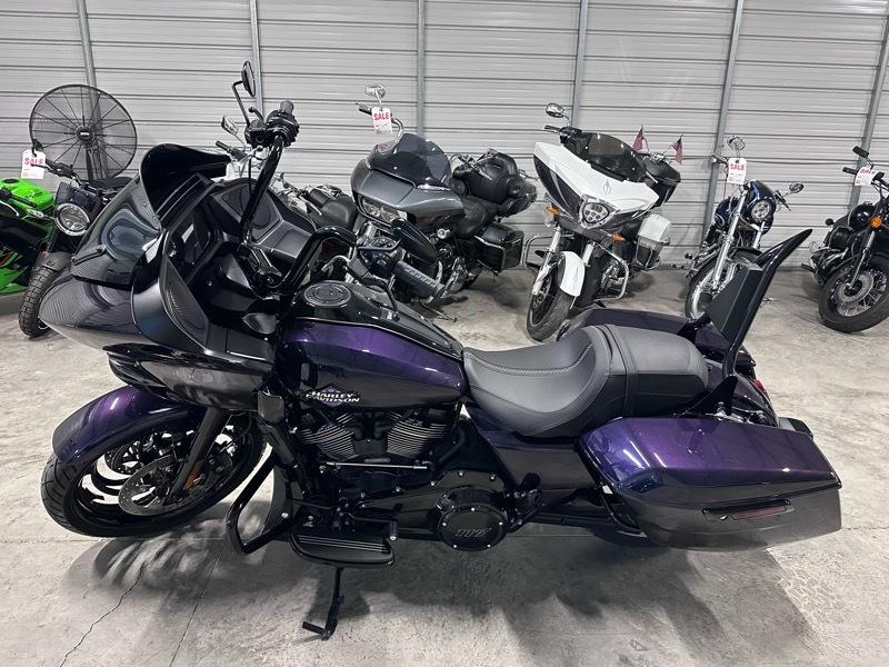 Harley-Davidson FLTRX  2025