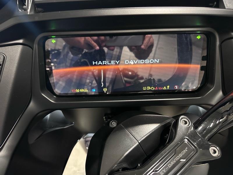 Harley-Davidson FLTRX  2025