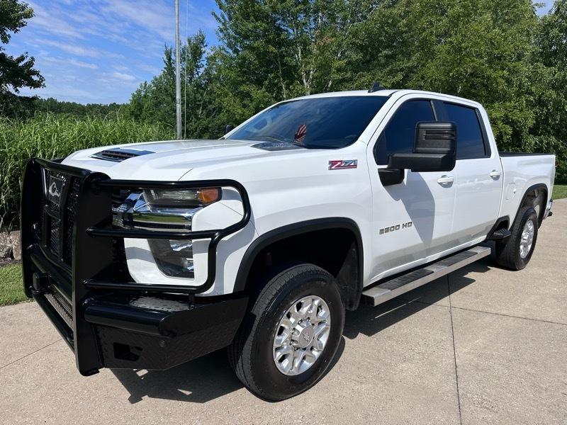 Chevrolet Silverado 2500HD LT Crew Cab Long Box 4WD 2020