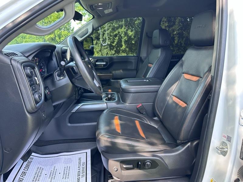 Chevrolet Silverado 2500HD LT Crew Cab Long Box 4WD 2020