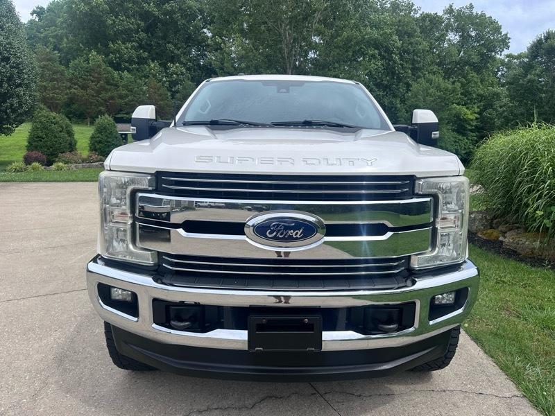 Ford F-250 SD Lariat Crew Cab 4WD 2017