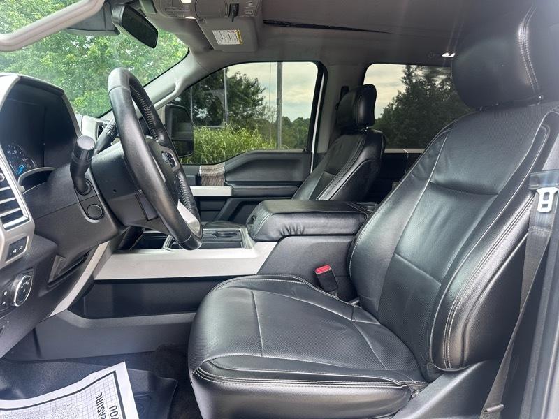 Ford F-250 SD Lariat Crew Cab 4WD 2017